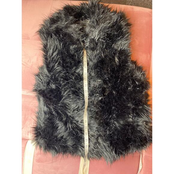Forever 21 Black Faux Fur 2 clasp Vest Women's Size L - Picture 11 of 12